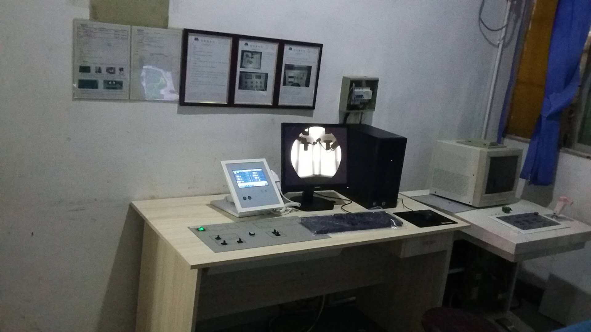 工业X光机安装现场2